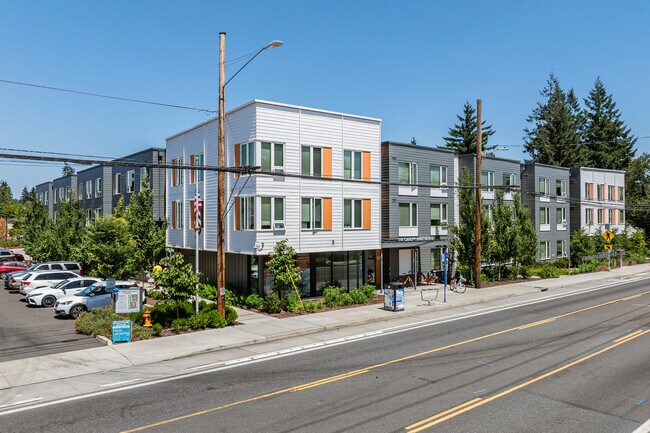 The Canopy Apartments at Powell in Portland, OR - Building Photo - Building Photo