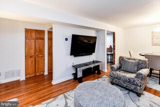 8317 Canning Terrace in Greenbelt, MD - Building Photo - Building Photo