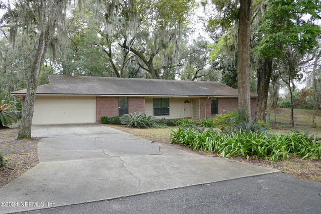 8131 Fort Caroline Rd in Jacksonville, FL - Building Photo - Building Photo