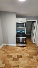 44 3rd St, Unit 44 3rd U3 in Leominster, MA - Foto de edificio - Building Photo