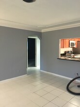 71-18 18th Ave S in Lake Worth Beach, FL - Building Photo - Building Photo