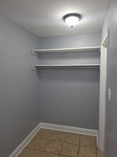 6320 Riverside Dr in Metairie, LA - Building Photo - Building Photo