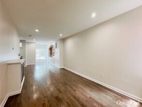 1003 Florida Ave NE in Washington, DC - Building Photo - Building Photo