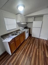 2 Water Oak Ln in Hazlehurst, GA - Building Photo - Building Photo