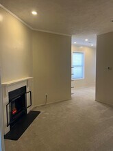 1114 Bidwell St, Unit 4 in Pittsburgh, PA - Building Photo - Building Photo