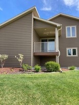 200 Prairie Bluff Dr in Sergeant Bluff, IA - Building Photo