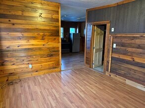 9 Whitcomb St in Webster, MA - Building Photo - Building Photo