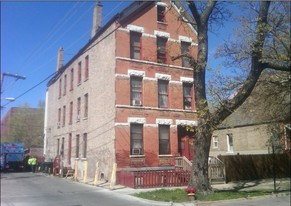 2142 S Albany St Apartments