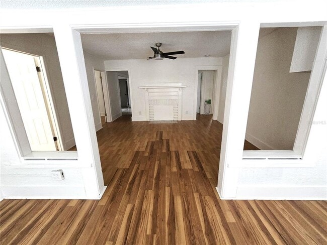 835 Newton Ave S in St. Petersburg, FL - Building Photo - Building Photo