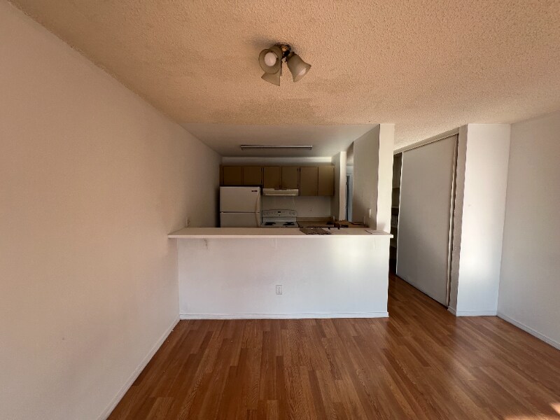 31003 14th Ave S in Federal Way, WA - Building Photo