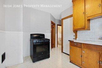 104 Grote St-Unit -Lower Front in Buffalo, NY - Building Photo - Building Photo