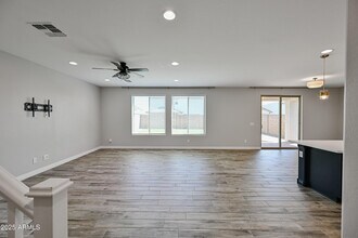 14435 W El Cortez Pl in Sun City West, AZ - Foto de edificio - Building Photo