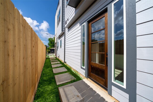 4519 Teton St in Houston, TX - Building Photo - Building Photo