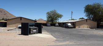 20340 Zuni Rd Apartamentos