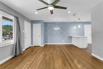 10514 Sandra Lynn Dr in Dallas, TX - Building Photo - Building Photo