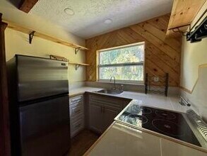 311 Pershing Way in West Palm Beach, FL - Building Photo - Building Photo