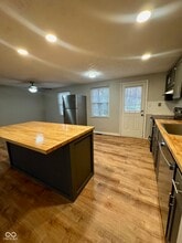 5847 Lakeland Dr in Indianapolis, IN - Building Photo - Building Photo