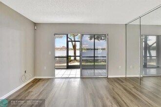 13255 SW 16th Ct in Pembroke Pines, FL - Building Photo - Building Photo