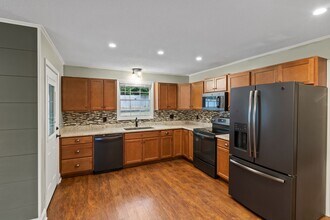 212 Cherry Hill Rd in Enterprise, AL - Building Photo - Building Photo