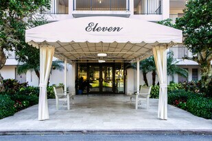 3200 N Palm Aire Dr in Pompano Beach, FL - Building Photo