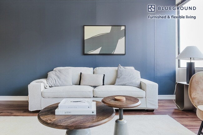 1212 S Michigan Ave in Chicago, IL - Building Photo - Building Photo