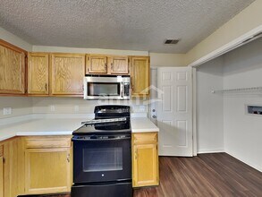 360 Harts Ford Way in Brownsburg, IN - Foto de edificio - Building Photo