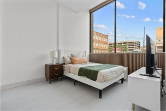100 Jefferson Sq in Waterbury, CT - Building Photo - Building Photo