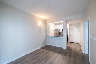 Lake Park Terrace Apartments in Oakland, CA - Foto de edificio - Interior Photo