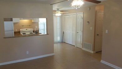 1000 Pineview Blvd in Fort Walton Beach, FL - Building Photo - Building Photo