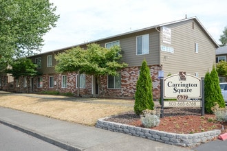 Carrington Square in Portland, OR - Foto de edificio - Building Photo