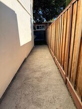 4013-4015 Beresford St in San Mateo, CA - Building Photo - Building Photo