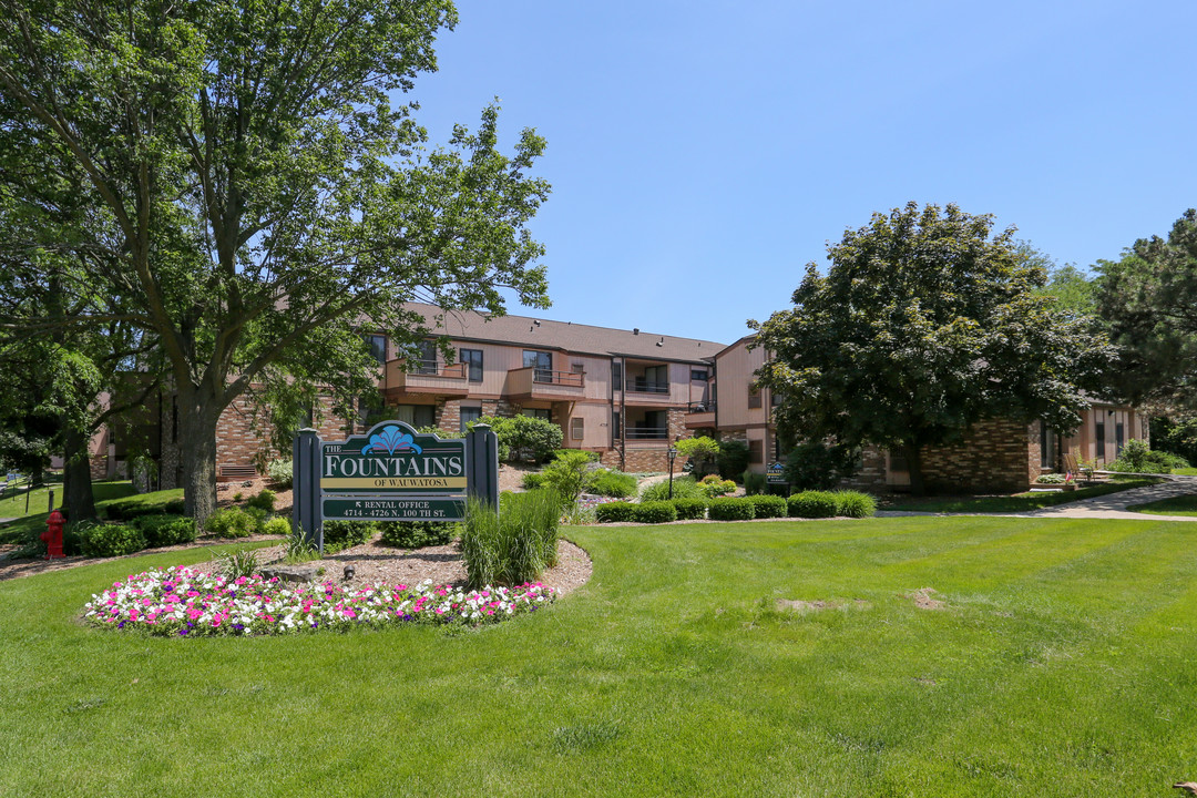 The Fountains of Wauwatosa in Wauwatosa, WI - Building Photo