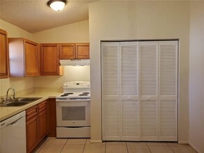 15000 Westminister Ave in Clearwater, FL - Building Photo - Building Photo