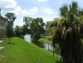 Waters Edge Apartments in Lakeland, FL - Building Photo - Building Photo