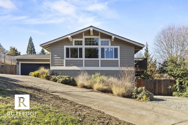 property at 449 S Wexford Cir