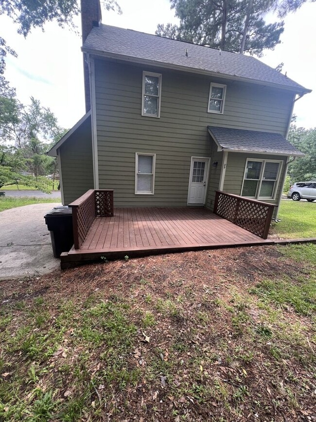 property at 760 Hilton Dr
