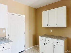 7 E St in Weslaco, TX - Building Photo - Building Photo