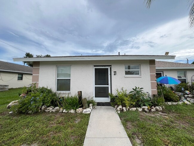 11255 Pendleton Ave, Unit 11255 Pendleton Ave #B