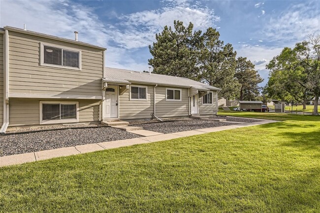 property at 5711 W 92nd Ave