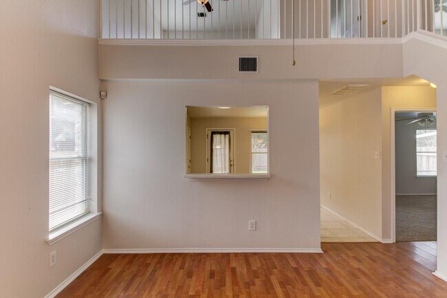 property at 910 Port Daniel Dr