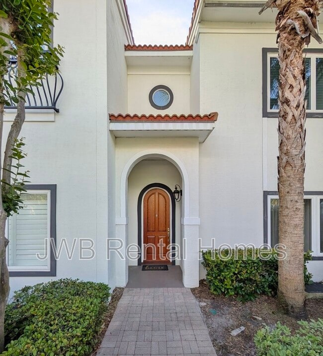 424 E Bay St in Jacksonville, FL - Building Photo - Building Photo