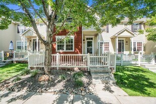 1494 Red Cliff Way in Castle Rock, CO - Building Photo