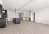 1801 W Grand Ave, Unit 201 in Chicago, IL - Building Photo - Building Photo