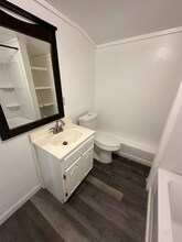 21 M St in Hampton, NH - Building Photo - Building Photo