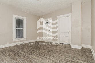 833 Jefferson St in Troy, OH - Foto de edificio - Building Photo