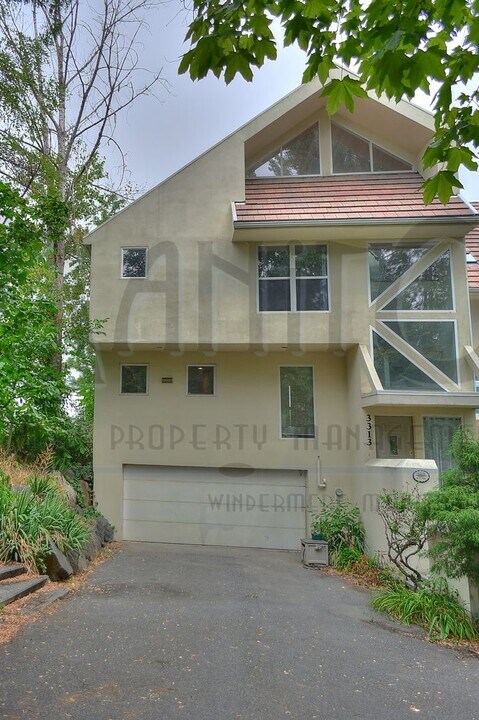 3313 E 12th Pl in Spokane, WA - Building Photo