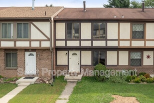 113 Bourbon Ct in Parkville, MD - Building Photo