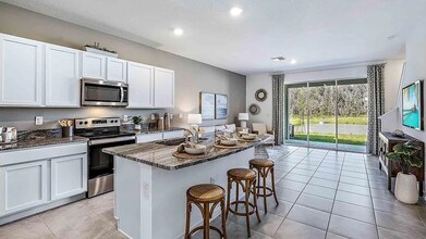 11444 Crescent Deer Dr in Land O Lakes, FL - Building Photo - Building Photo