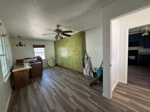 1509 S Main Ave in Monahans, TX - Building Photo - Building Photo