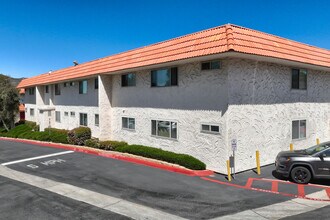 Casa Dorada in San Diego, CA - Building Photo - Building Photo